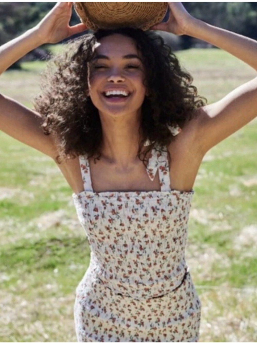 Abercrombie & Fitch Smocked Floral Tie Strap Tank Top Size Small Cottagecore